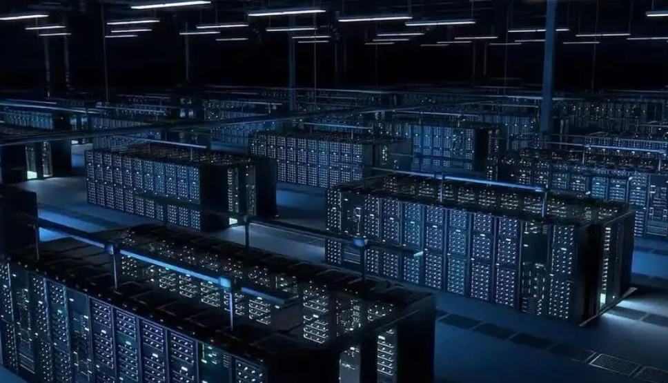 一个算力中心， 到底由哪些东西组成？
